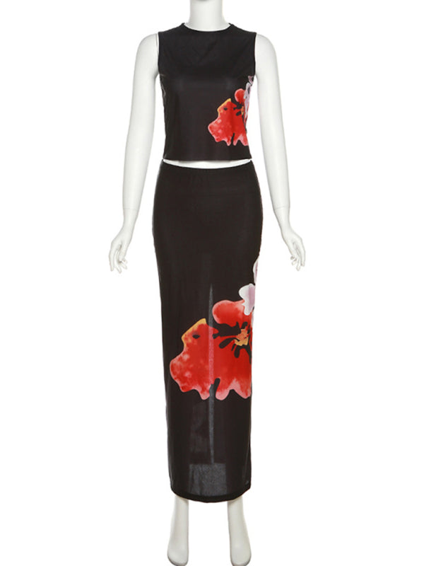 Fashion Women's Runway Maxi Skirt & Sleeveless Top in Black Floral