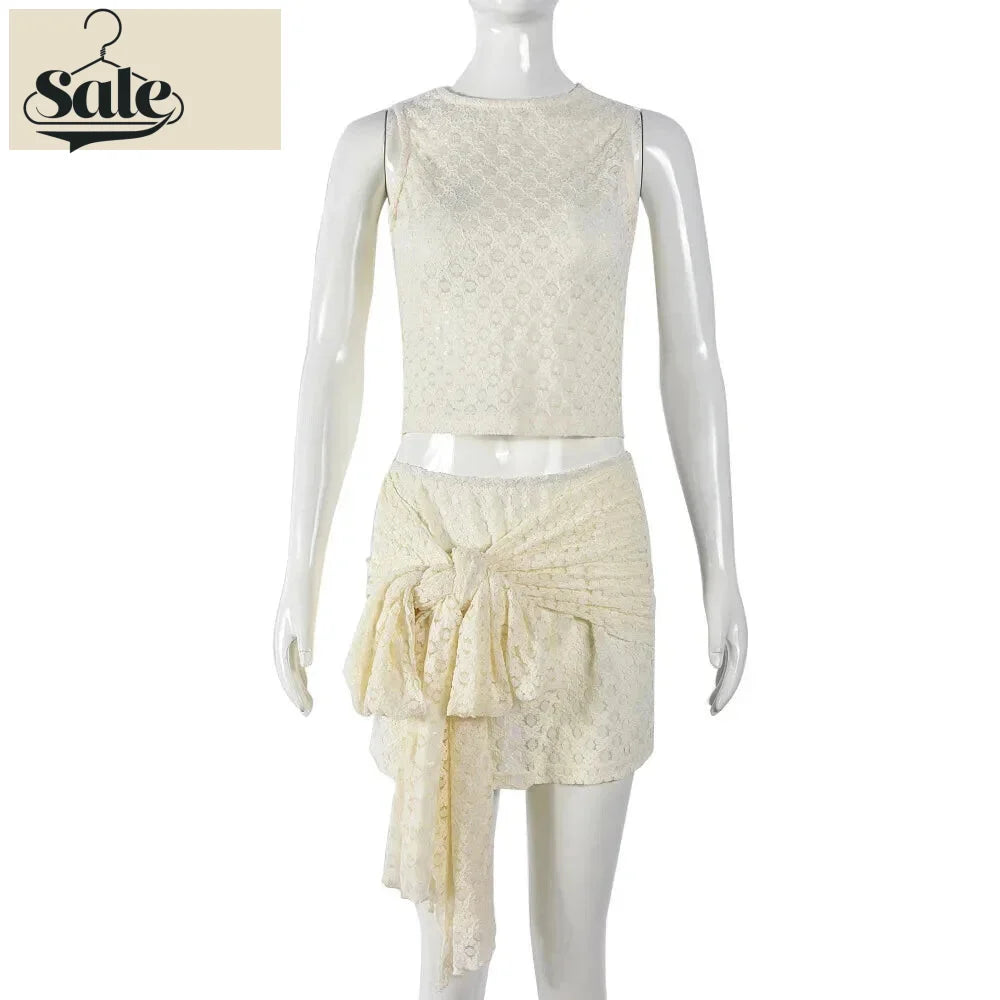 Ensemble haut texturé sans manches et mini-jupe avec nœud latéral pour femmes