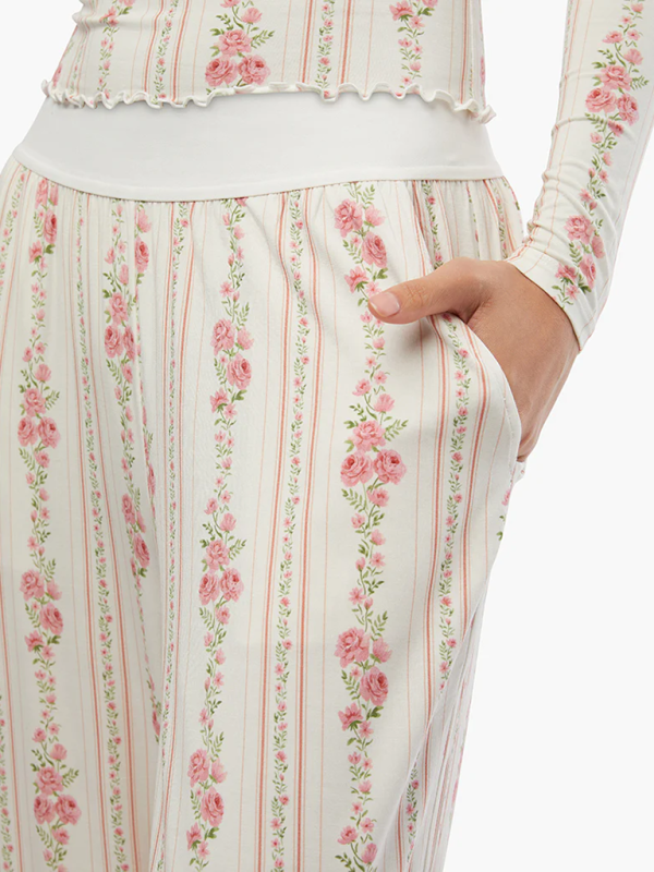 Loungewear-Pyjama mit Blumenmuster – Set aus langärmligem T-Shirt und legerer Hose für Damen