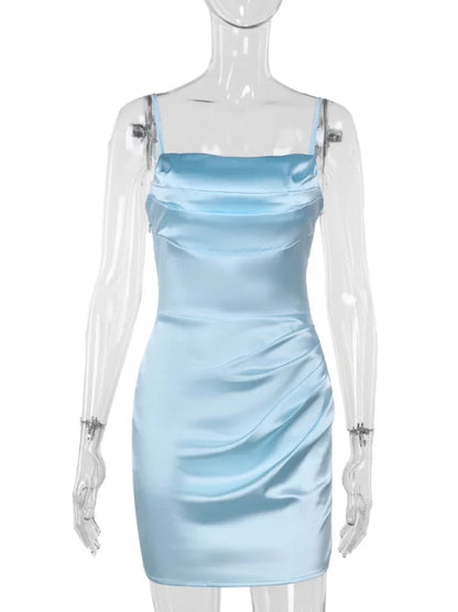 Luxe Square Neck Bodycon - Mini-robe élégante en satin pour les fêtes