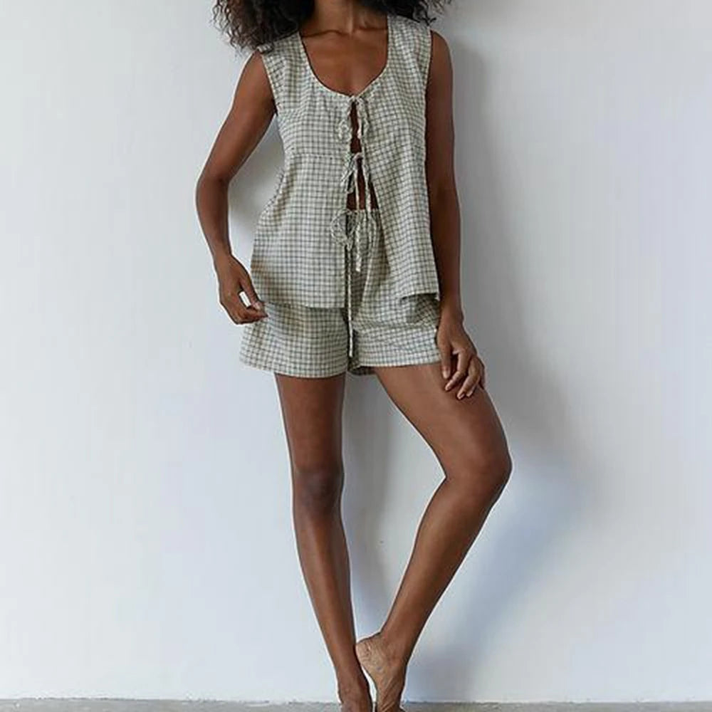 Women Plaid Lace-Up Vest Top and Shorts Set for Summer