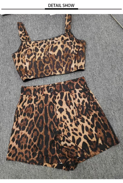 Summer Outfits- Women's Animal Print Summer Set with Crop Top & Shorts- - Chuzko Women Clothing