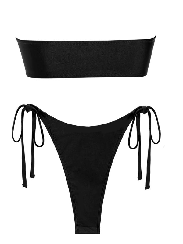 Glänzende 2-teilige Bademode mit Stringring – Bandeau-Tube-BH und seitlich zu bindender Bikini
