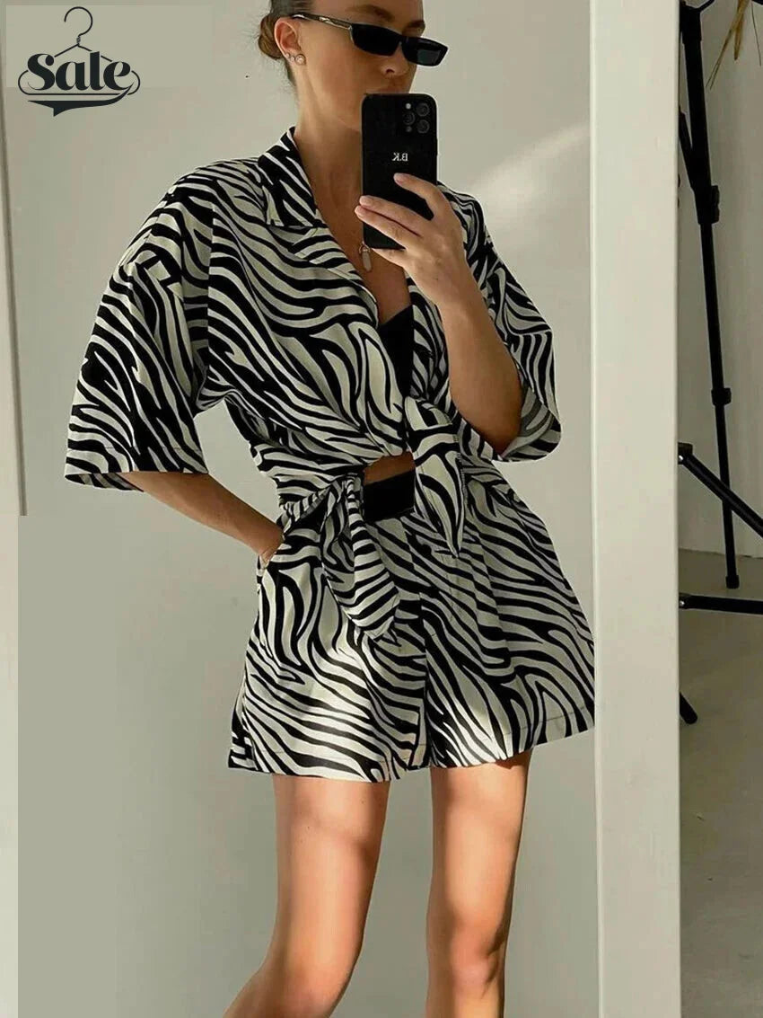 2-teiliges Hemd und Shorts mit Zebra-Print im Hawaii-Stil für Damen