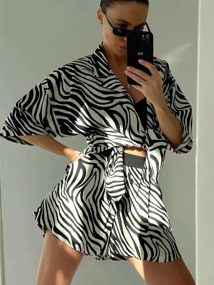 Women's 2 Piece Zebra Print Shirt & Shorts in Hawaiian Style