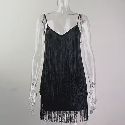Minikleid mit Fransen und Pailletten – Funkelndes, rückenfreies Flapper-Kleid