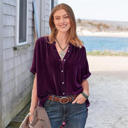 Retro Velvet Top - The Perfect Casual Addition to Your Wardrobe! Tops - Chuzko Women Clothing