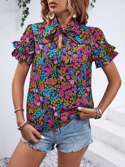 Blouses- Short Sleeves Tie-Front Blouse in Floral Print- Chuzko Women Clothing