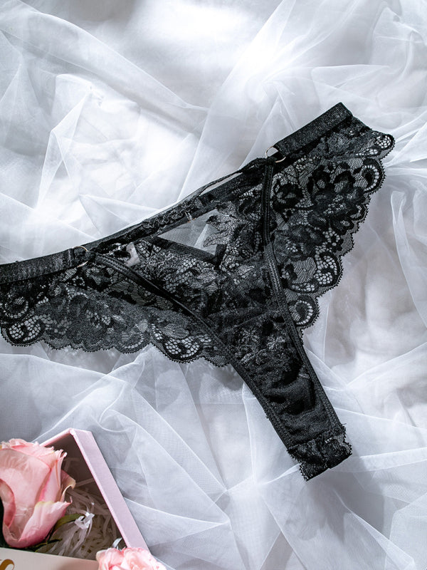 Duo de lingerie en dentelle florale transparente - Soutien-gorge et culotte à armatures 