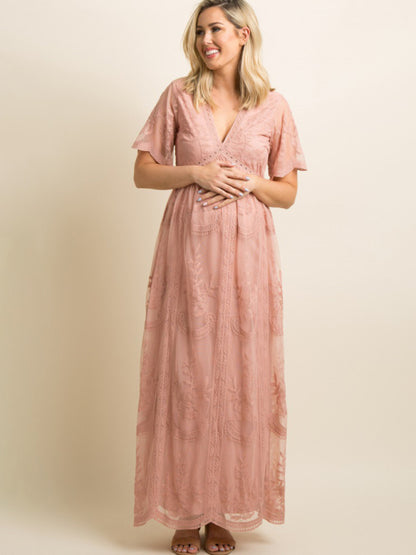 Maternity Lace Maxi Dress for Elegant Moms-to-Be