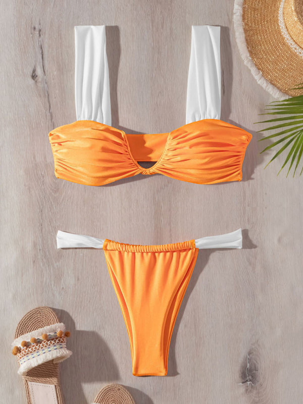 Bügelloser BH in Kontrastfarbe und Micro-Bikini-Badeanzug – zweiteilige Bademode