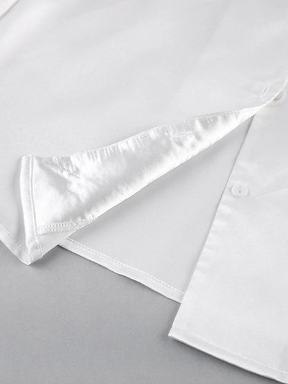 Satin-Nachtwäsche mit Federbesatz | Langärmliges Hemd und Hose mit Knöpfen