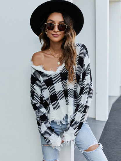 Plaid Distressed Knit V-Neck Drop Sleeve Frayed Sweater Distressed Sweaters - Chuzko Women Clothing